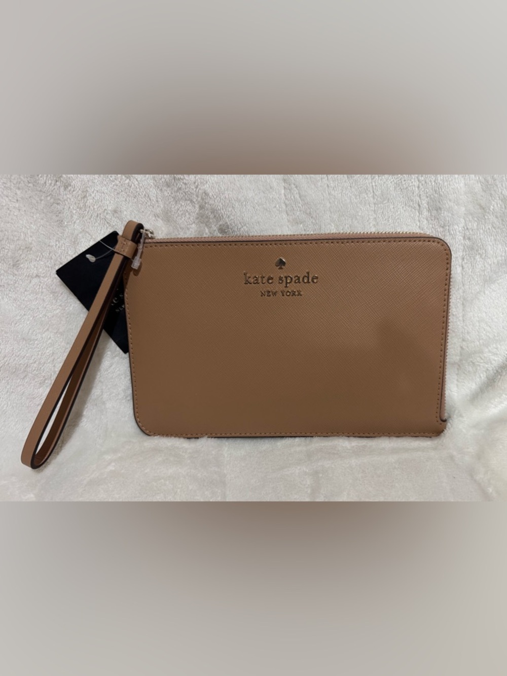 Kate Spade Lucy Saffiano Leather Light Fawn Wristlet